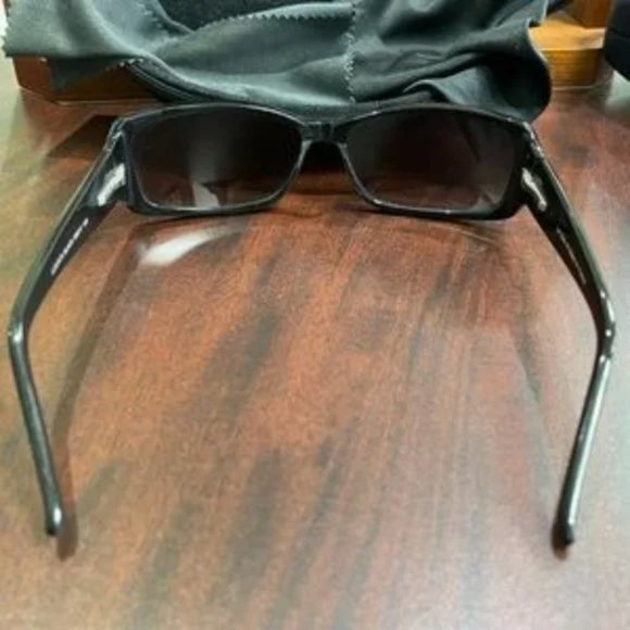 NWT Le Chic Polarized sunglass Blac… - Picture 7 of 7